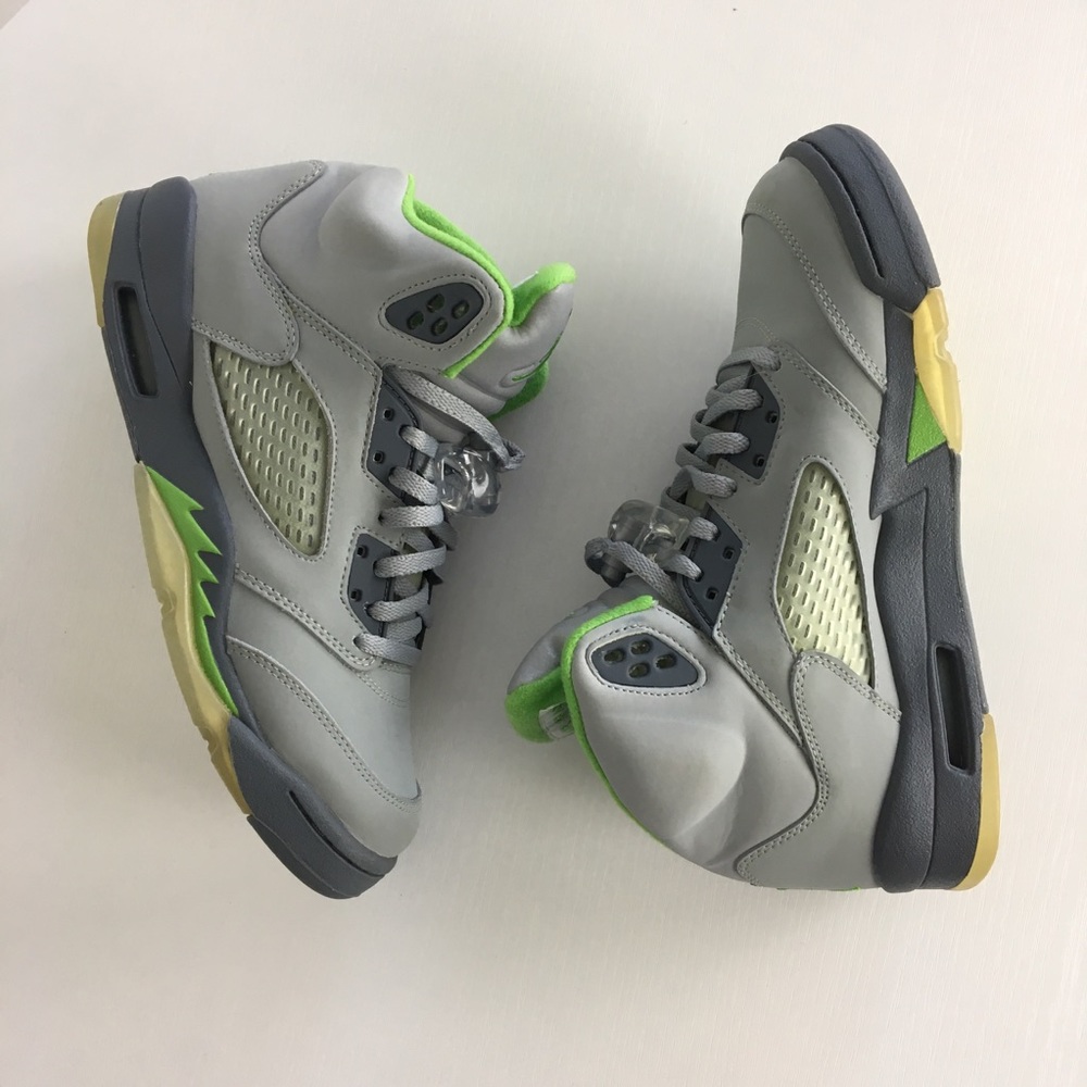 JORDAN RETRO V 5 Silver/Green Bean 5.5Y Authentic